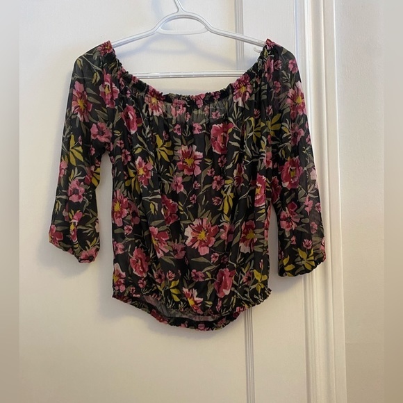 𝅺🍍 Dynamite size medium - Picture 1 of 4